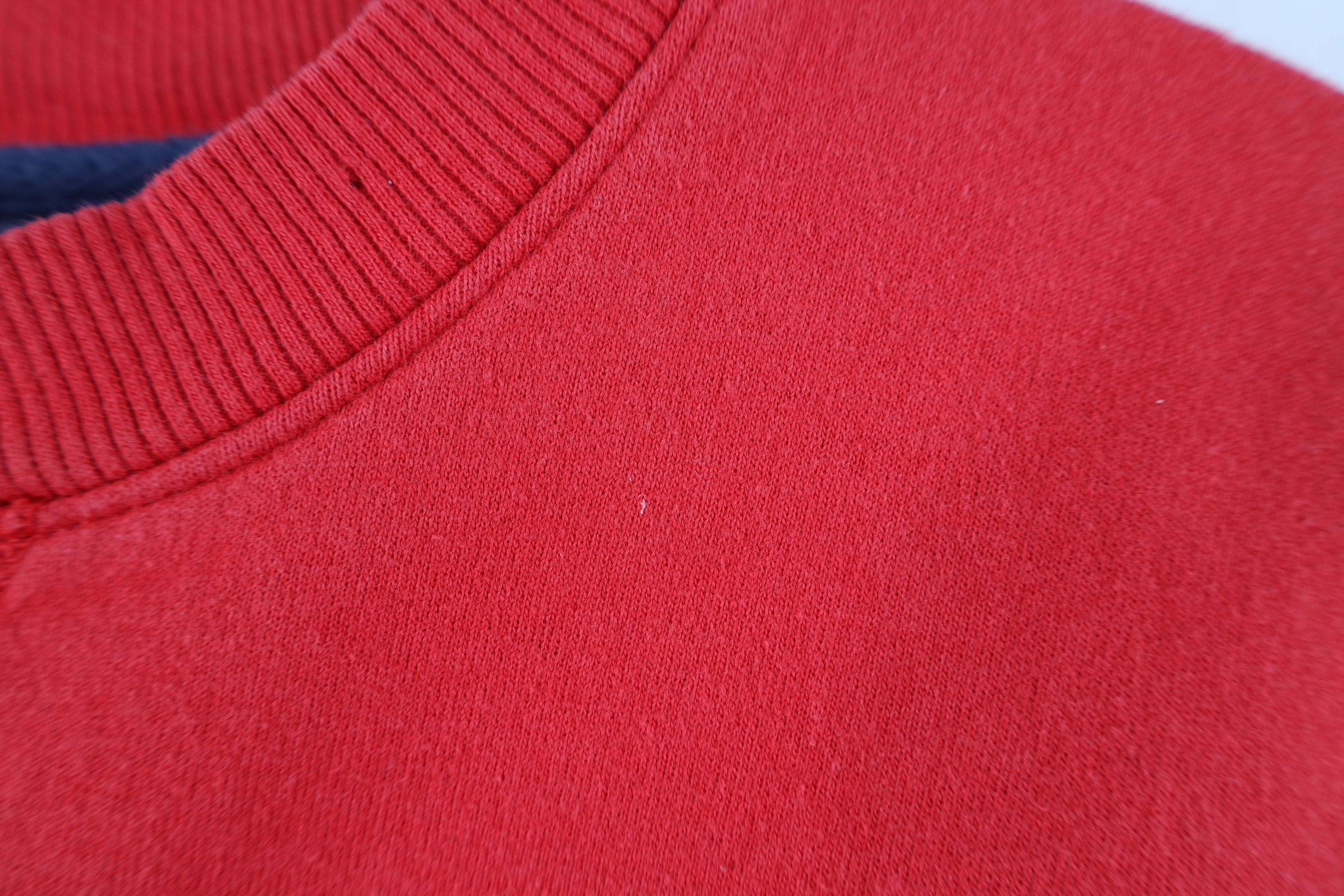 Champion Vintage Y2K Champion Classic Logo Crewneck Sweatshirt Red Size US M / EU 48-50 / 2 - 6 Thumbnail