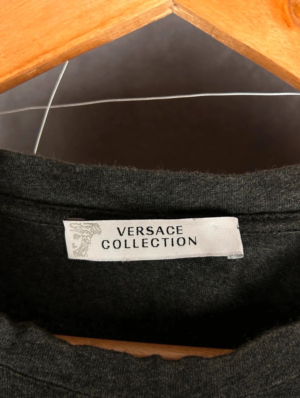 Versace Versace Gray T-Shirt Minimal Logo Tee Size S Size US S / EU 44-46 / 1 - 4 Thumbnail