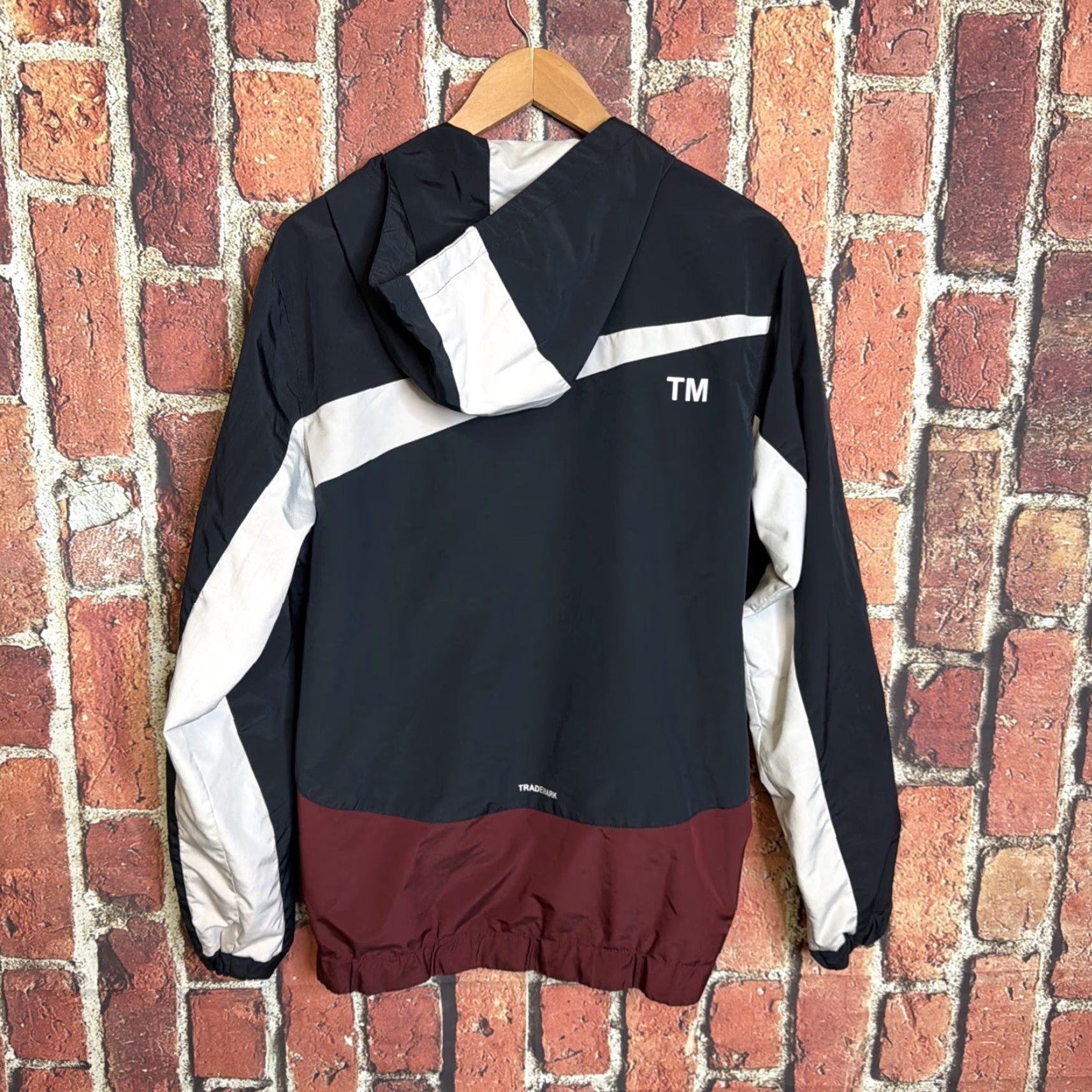 Nike Nike Windbreaker Swoosh Colorblock Lined Hooded Full Zip 2XL Men’s Multicolor Jacket Size US XXL / EU 58 / 5 - 4 Thumbnail