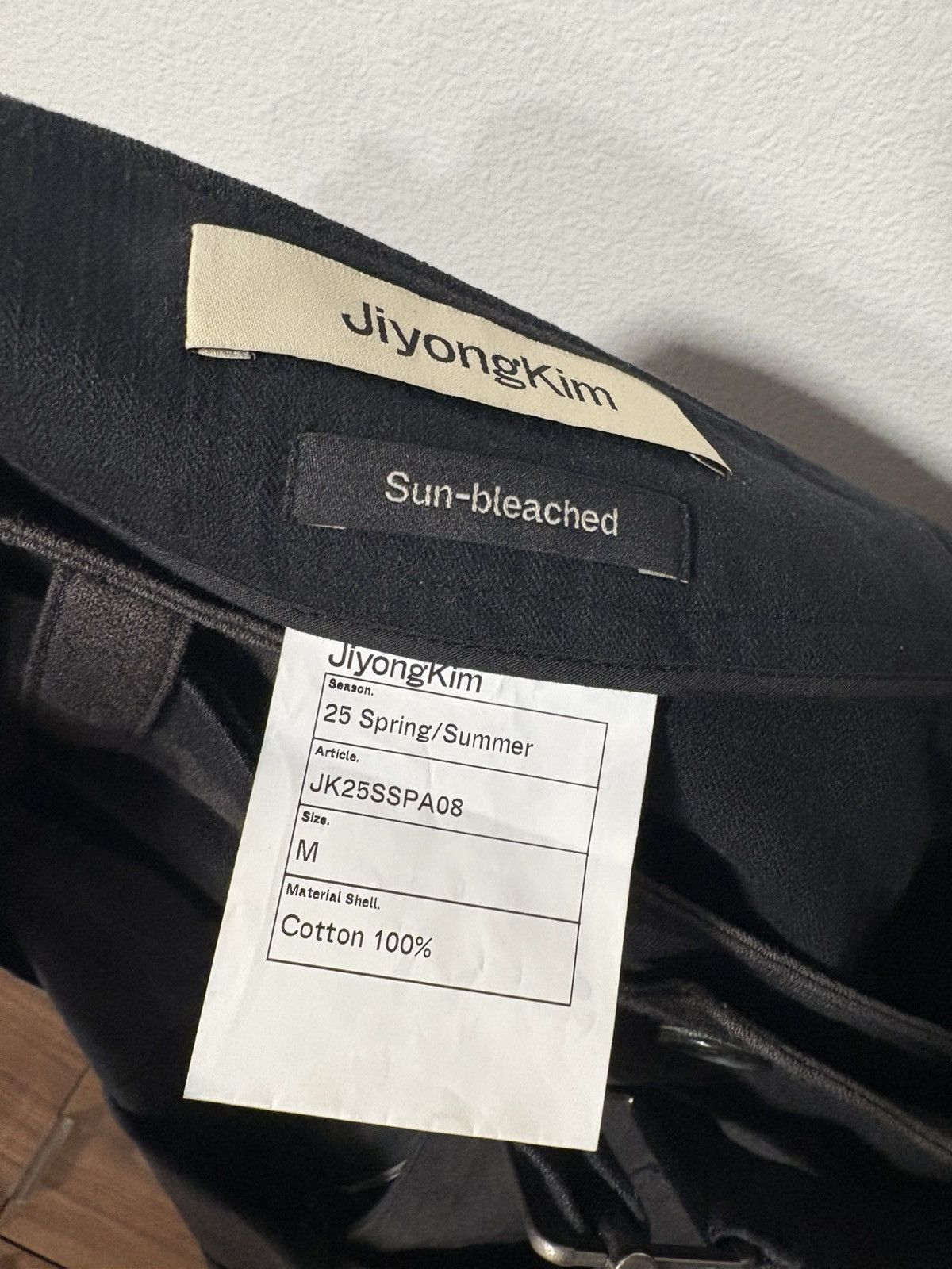 JiyongKim Sun-Bleached Double Front Shorts Black Size US 32 / EU 48 - 5 Thumbnail
