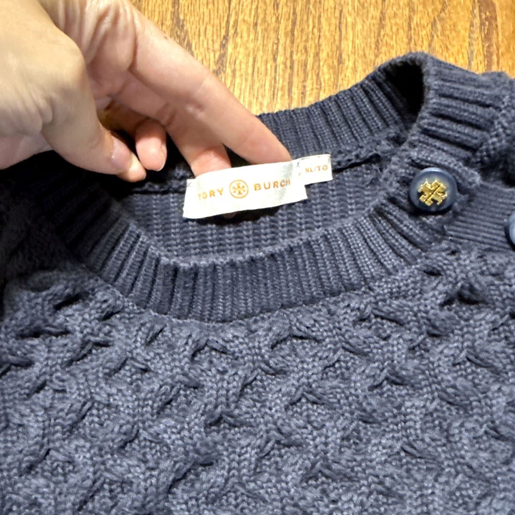 Tory Burch Tory Burch Cable Knit Sweaters Navy Size XL C13 Pullover Womens Cable-Knit Blue XL Tory Burch Womens XL Pullover Size XL / US 12-14 / IT 48-50 - 3 Thumbnail