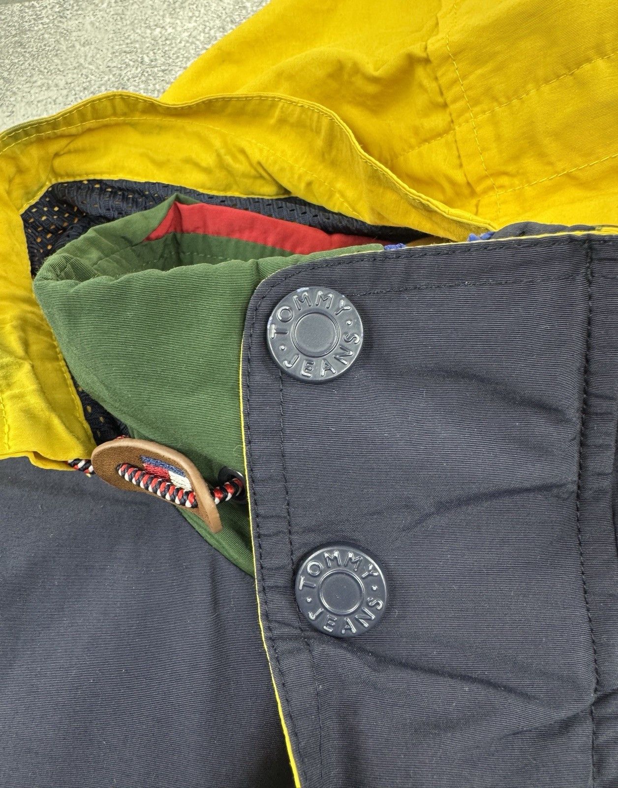 Tommy Hilfiger Tommy Hilfiger Tommy Jeans 90's Color-Blocked Hooded Sailing Size US XS / EU 42 / 0 - 11 Thumbnail