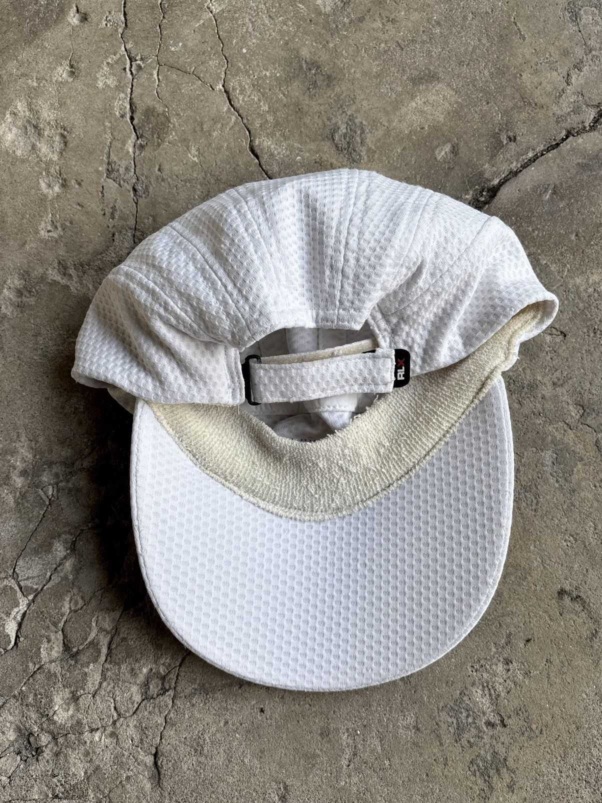 RLX Ralph Lauren RLX Ralph Lauren Running Cap Size FreeSize Size ONE SIZE - 2 Thumbnail