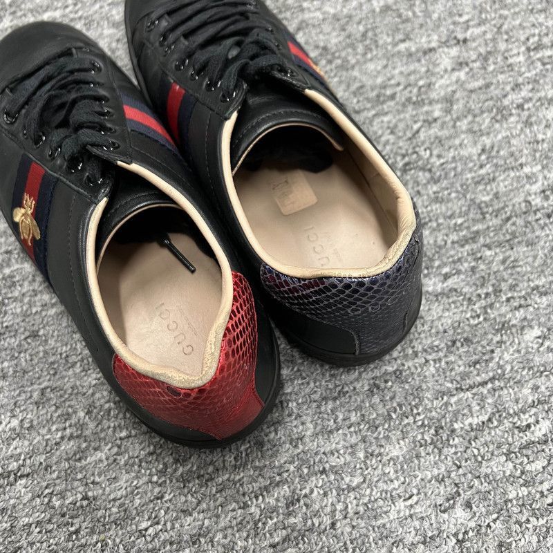 Gucci Gucci ACE Leather Bee Embroidered Sneakers - Size US 7.5 / IT 37.5 - 4 Thumbnail