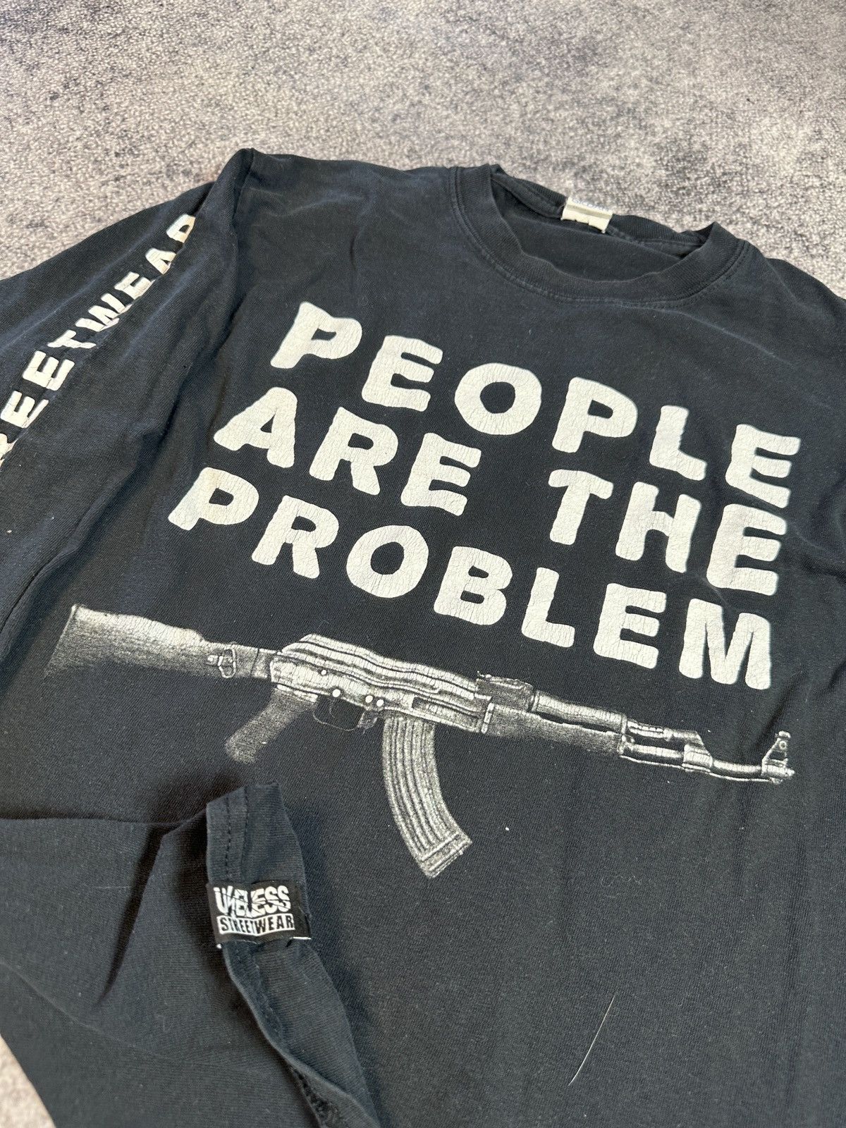 Vintage Vintage People Are The Problem ART AK-47 Long Sleeve S Y2K Size US S / EU 44-46 / 1 - 4 Thumbnail