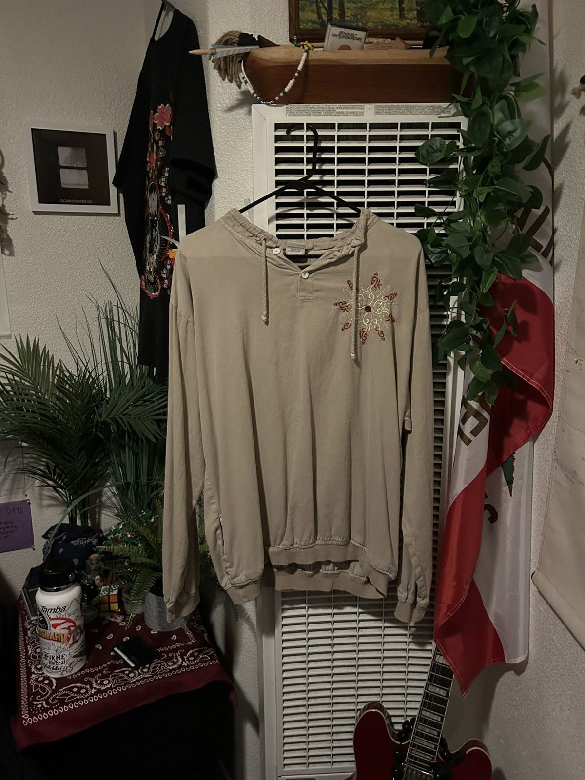 Other CrazyShirts Sol Shirt - M Size US M / EU 48-50 / 2 - 1 Thumbnail