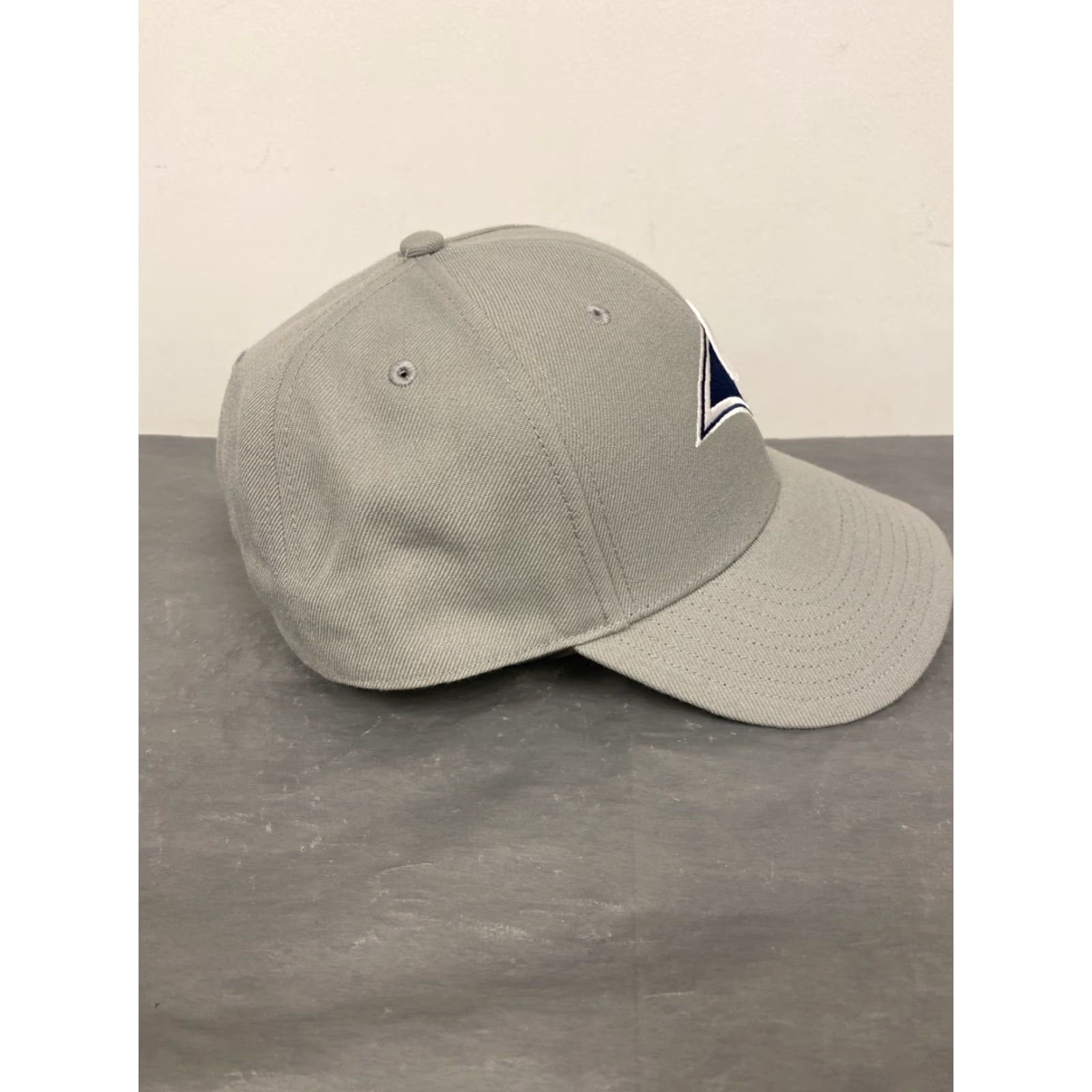 Vintage Los Angeles Rams ‘47 Baseball Cap Adjustable Fit Gray Logo Casual Mens One Size Size ONE SIZE - 4 Thumbnail