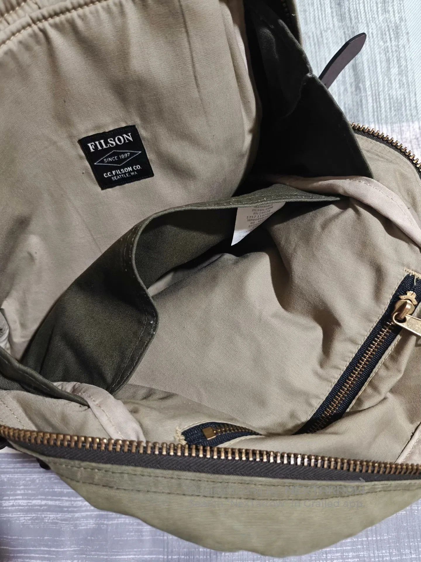 Filson Filson 70307 Waxed Canvas Backpack. Size ONE SIZE - 4 Thumbnail