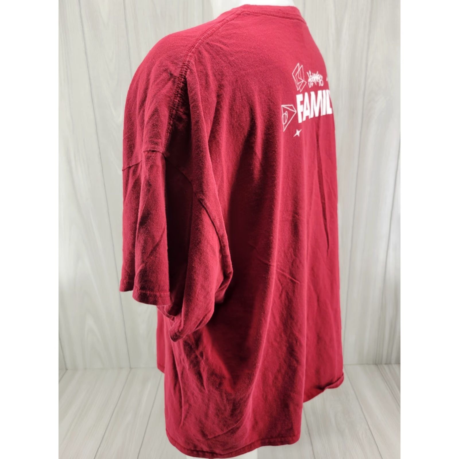 Vintage Journeys 4XL T-Shirt Mens Red Short Sleeve Crew Neck Logo Shirt Vintage? No — Cotton Image? Size US XXL / EU 58 / 5 - 7 Thumbnail