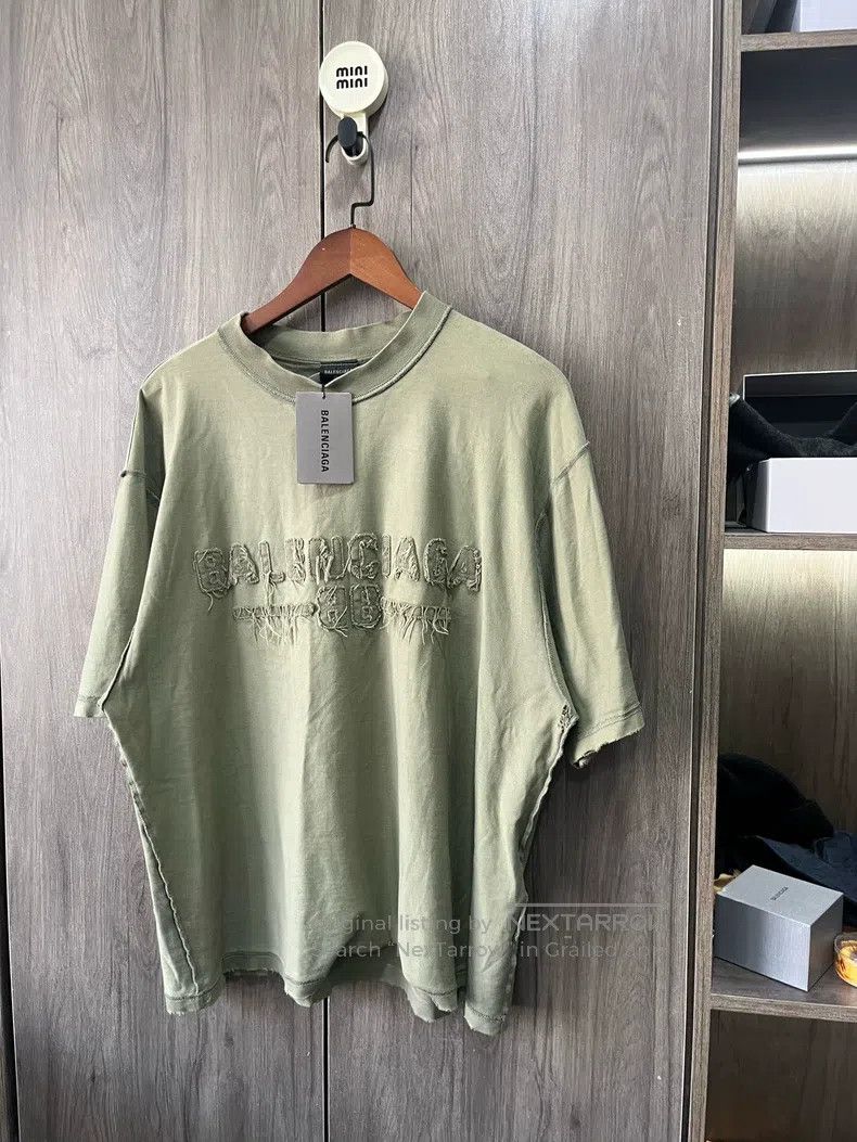 Balenciaga Balenciaga Moss Green Retro Plain Knit Crew Neck Short Sle Size US S / EU 44-46 / 1 - 3 Thumbnail
