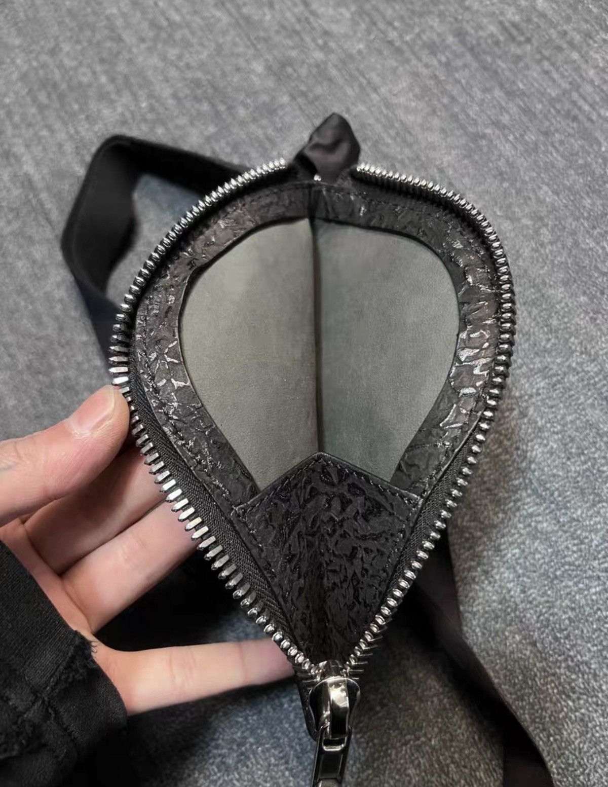 Rick Owens Rick Owens Mainline Textured Leather Lanyard Card Case Size ONE SIZE - 5 Thumbnail