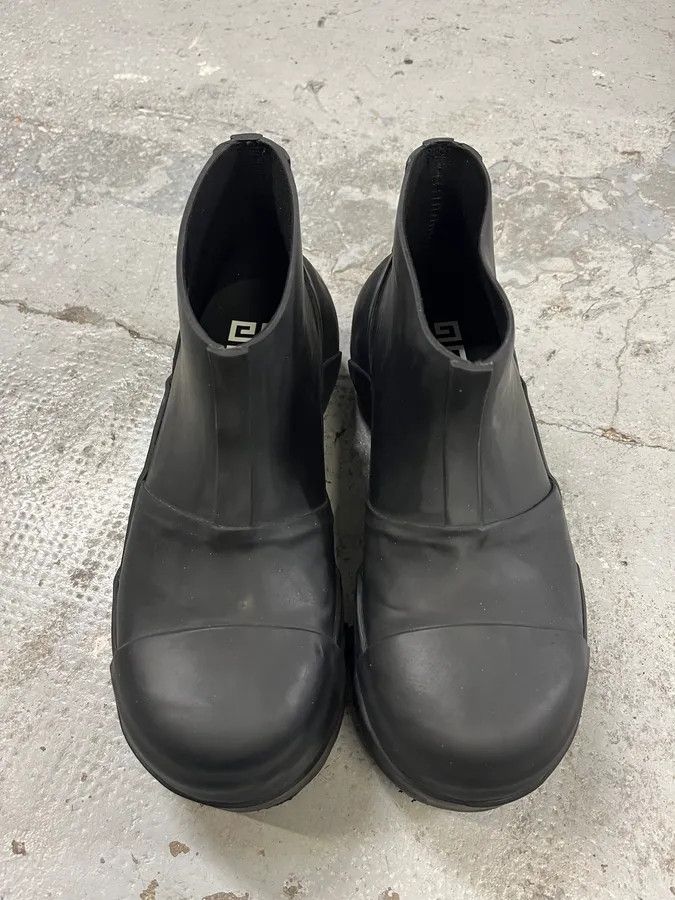 Givenchy SS2023 Givenchy Show Rubber Rain Mid Boots Size US 9.5 / IT 39.5 - 6 Thumbnail