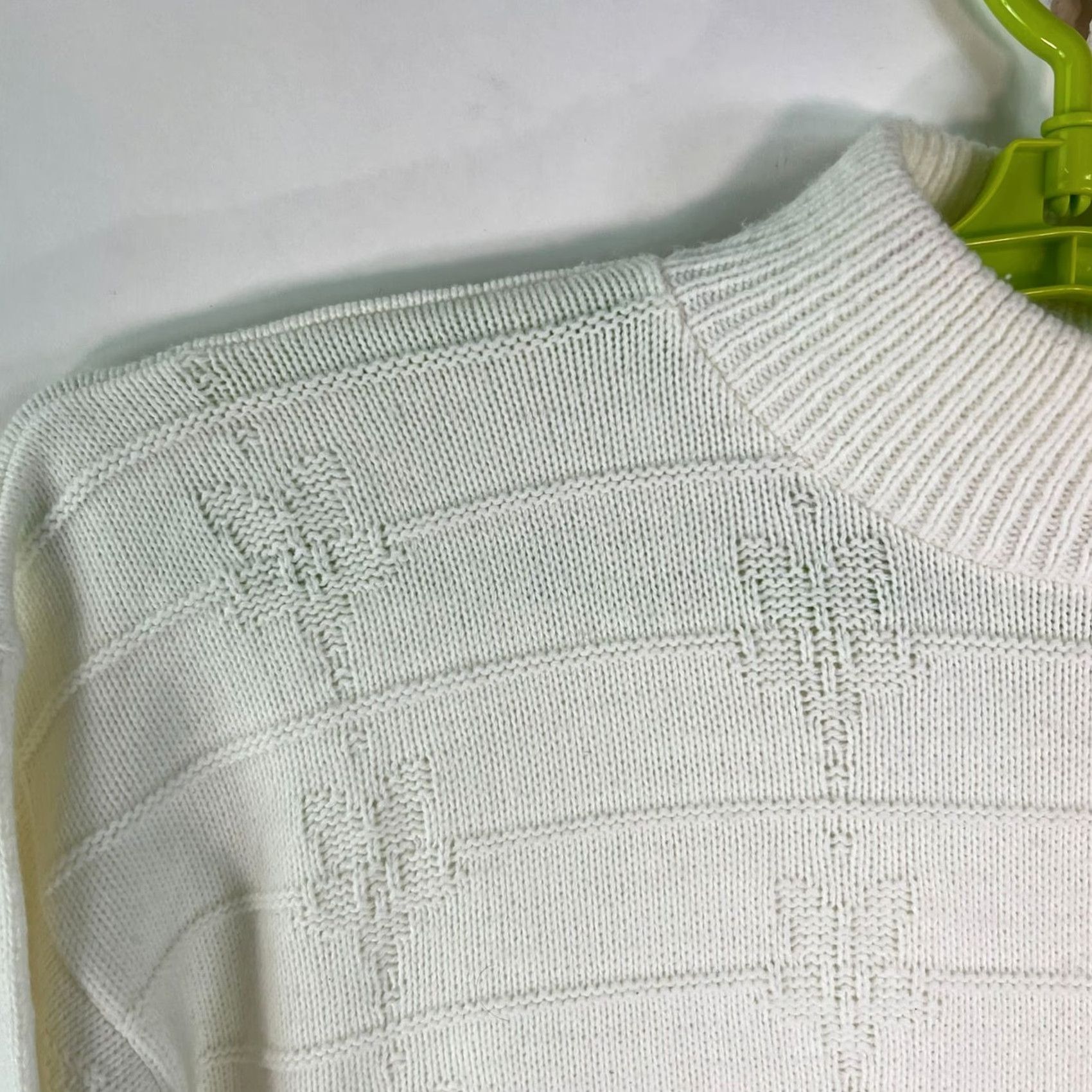 Vintage Bears Crossing Womens Geometric Ivory Knit Sweater Size M USA Made Long Sleeves Size M / US 6-8 / IT 42-44 - 2 Thumbnail