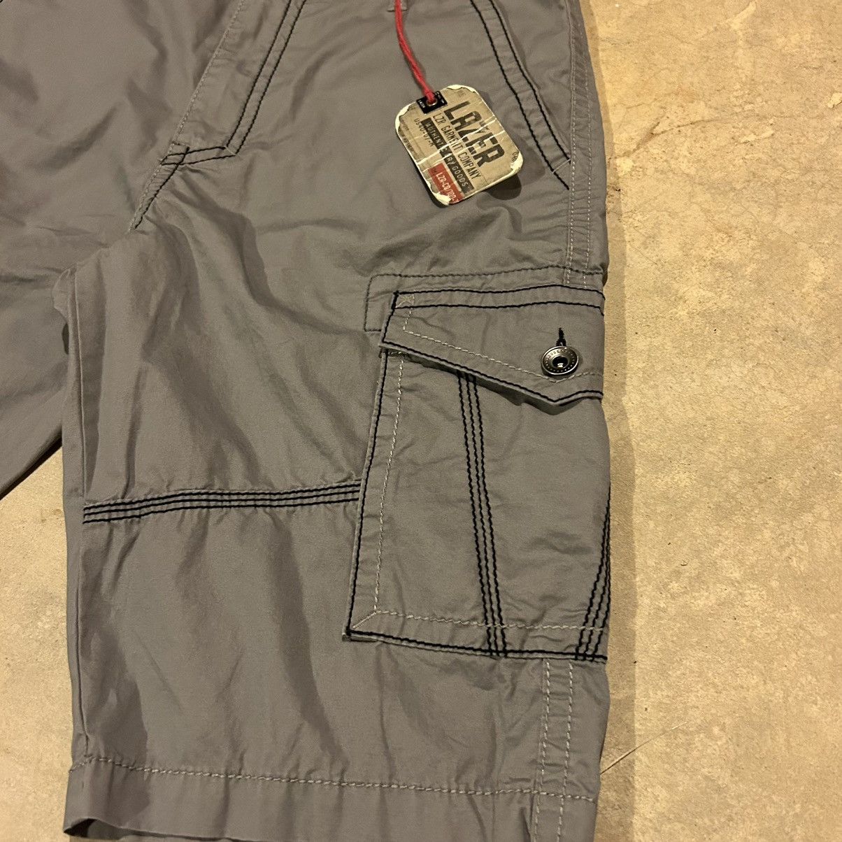 Affliction × Southpole × Vintage Crazy Vintage Y2K Affliction Style Sample Baggy Cargo Shorts Size US 33 - 5 Thumbnail