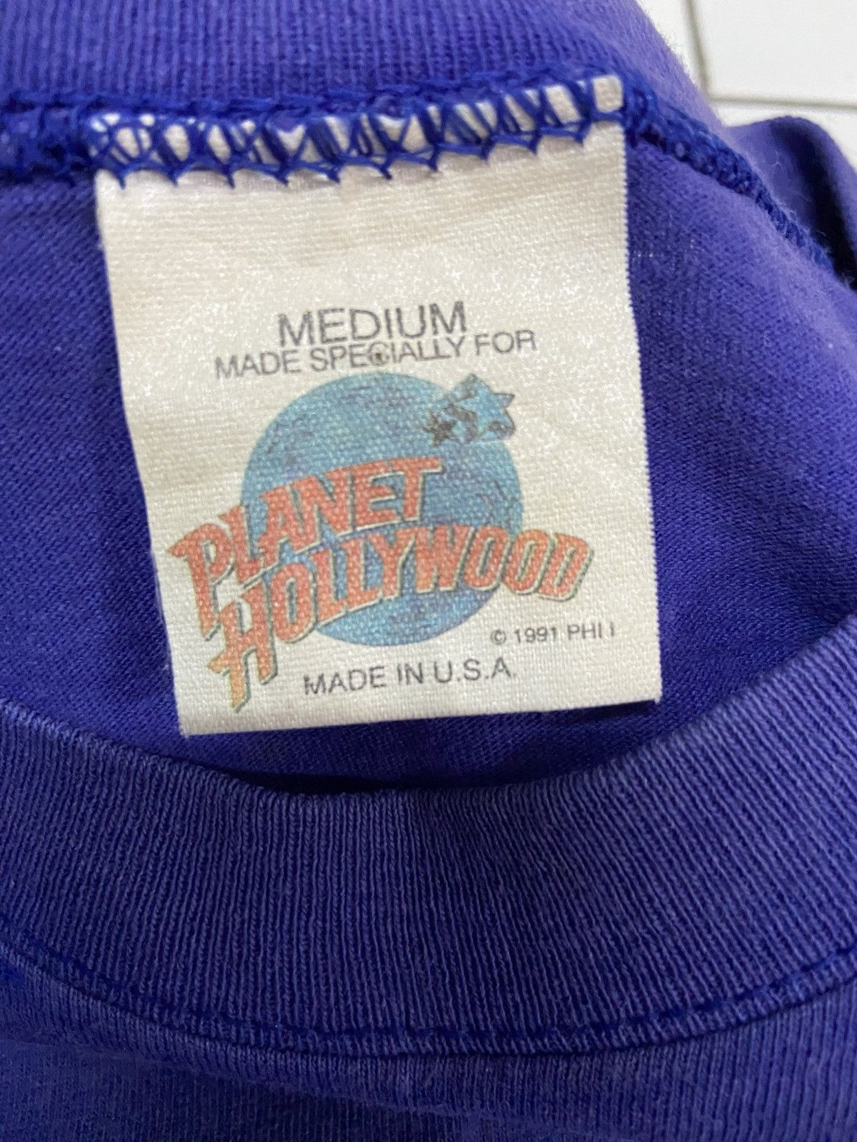 Planet Hollywood VINTAGE PLANET HOLLYWOOD DISNEY TEE SHIRT Size US M / EU 48-50 / 2 - 8 Thumbnail