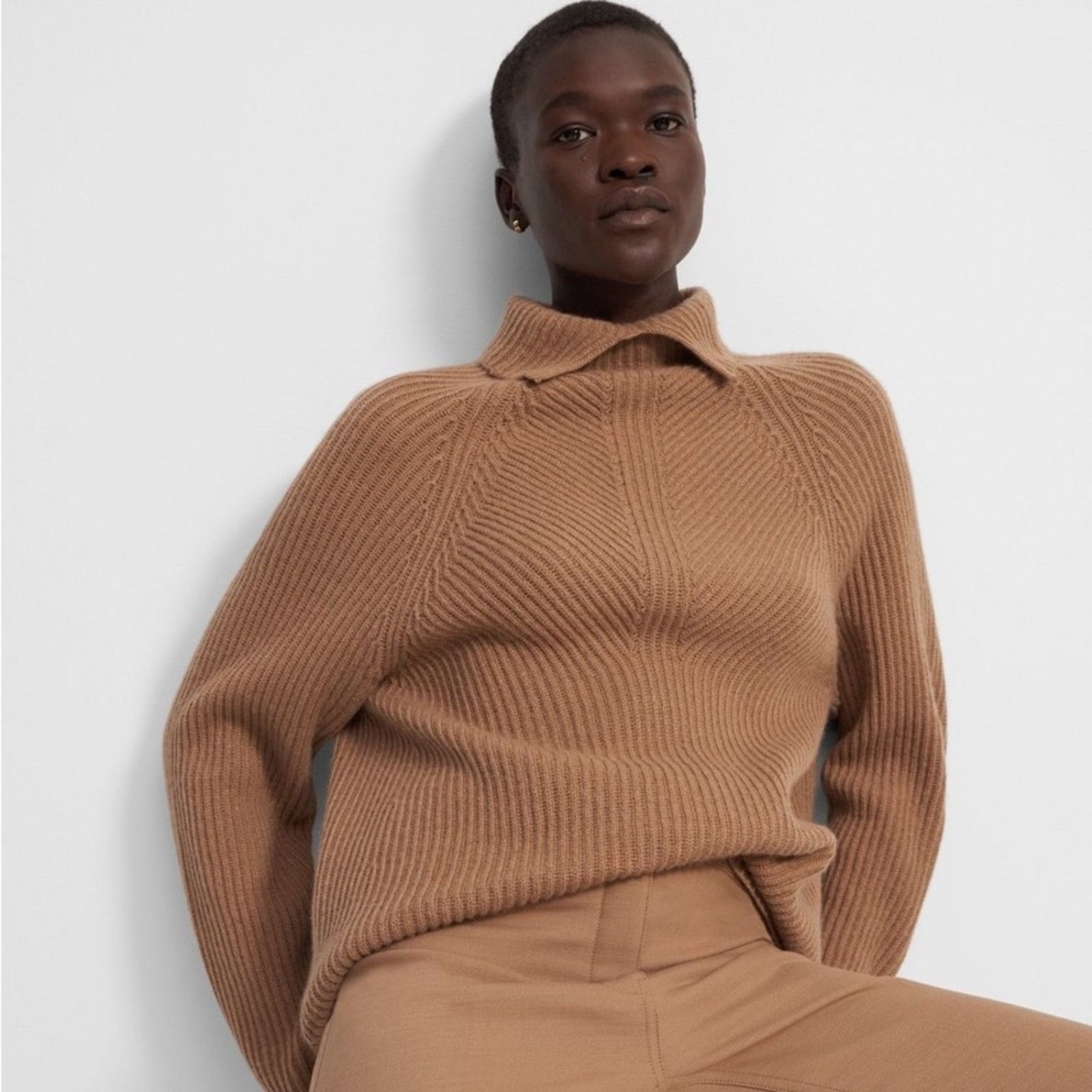 Theory Theory Turtleneck Sweater Cashmere Pullover Knit Raglan Size S / US 4 / IT 40 - 3 Thumbnail
