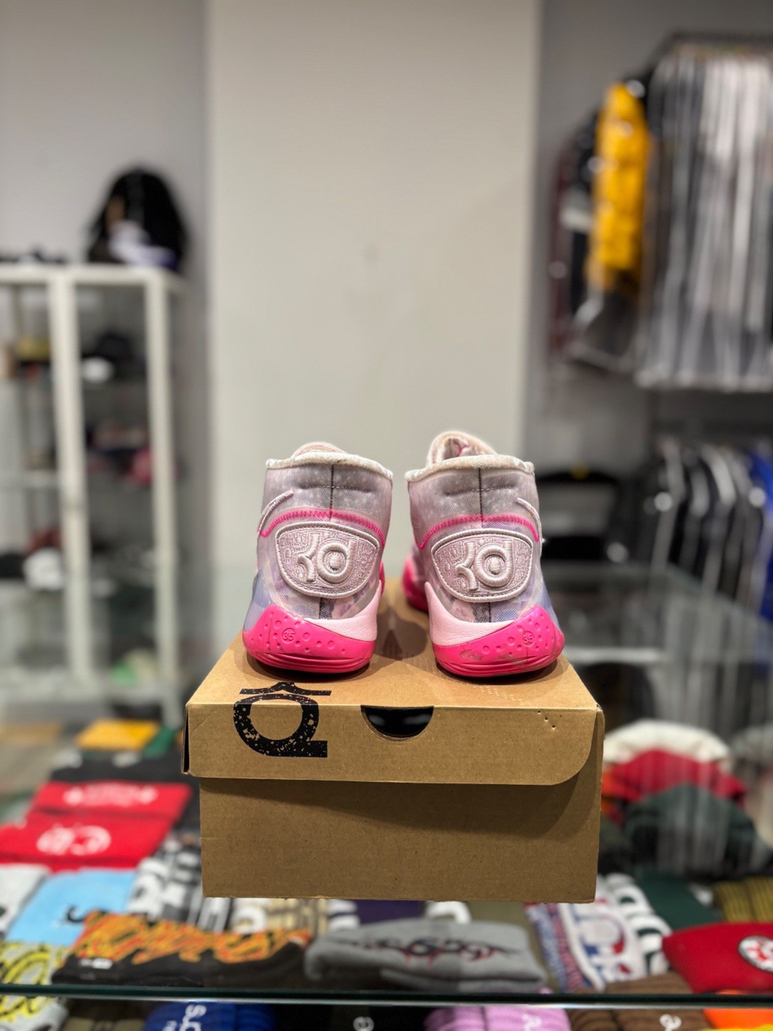 Nike Nike KD 12 Aunt Pearl Size US 9.5 / EU 42-43 - 2 Thumbnail