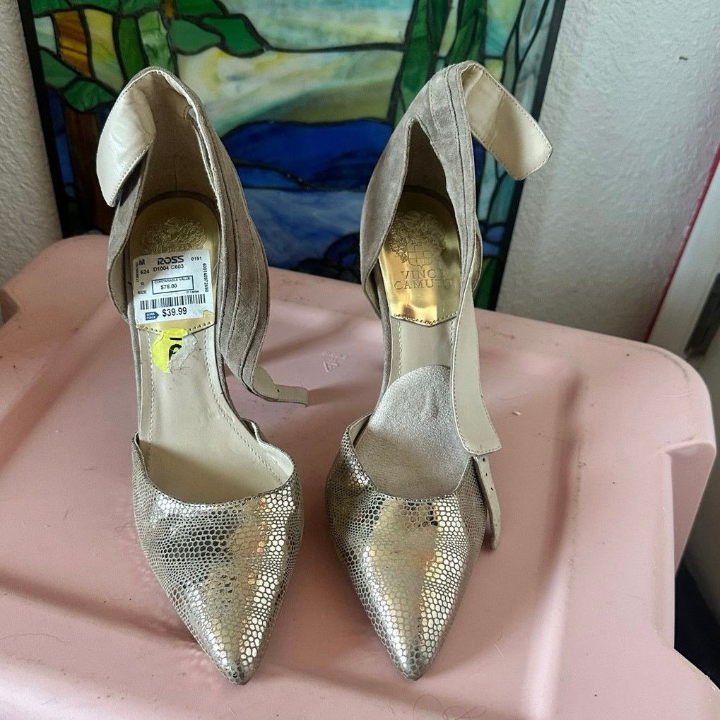 Vince Camuto vince camuto beige gold stiletto heels shoes Size US 9 / IT 39 - 2 Thumbnail