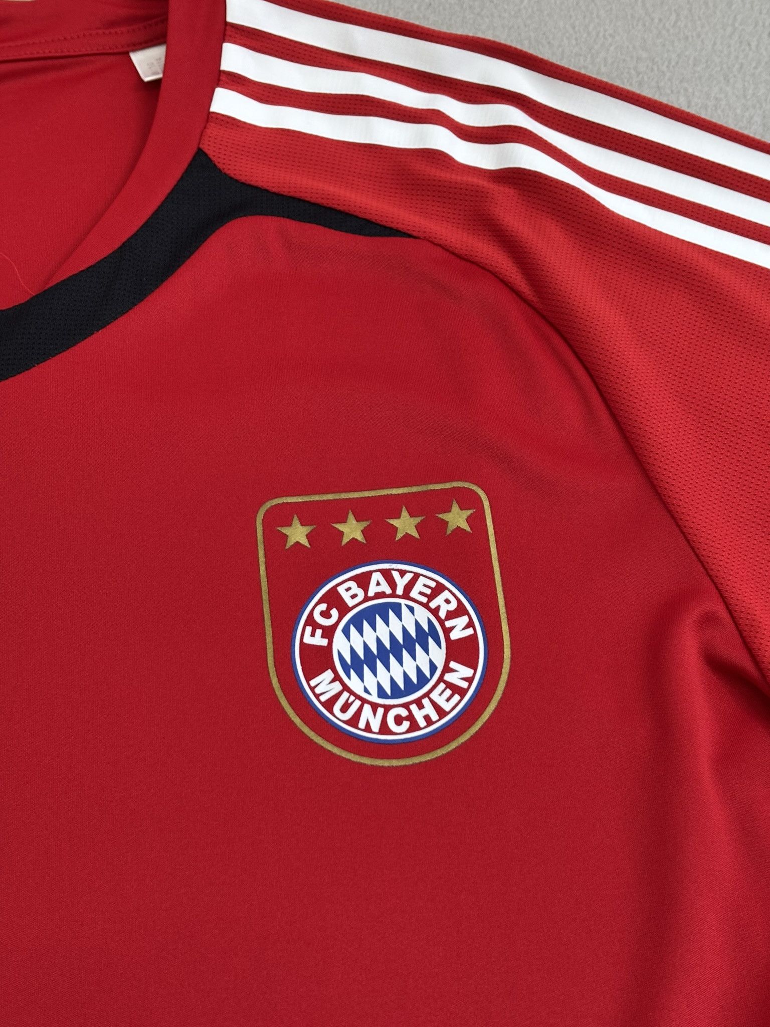 Adidas Bayern Munich 2010/2011 Adidas Football Training Jersey Size US L / EU 52-54 / 3 - 8 Thumbnail