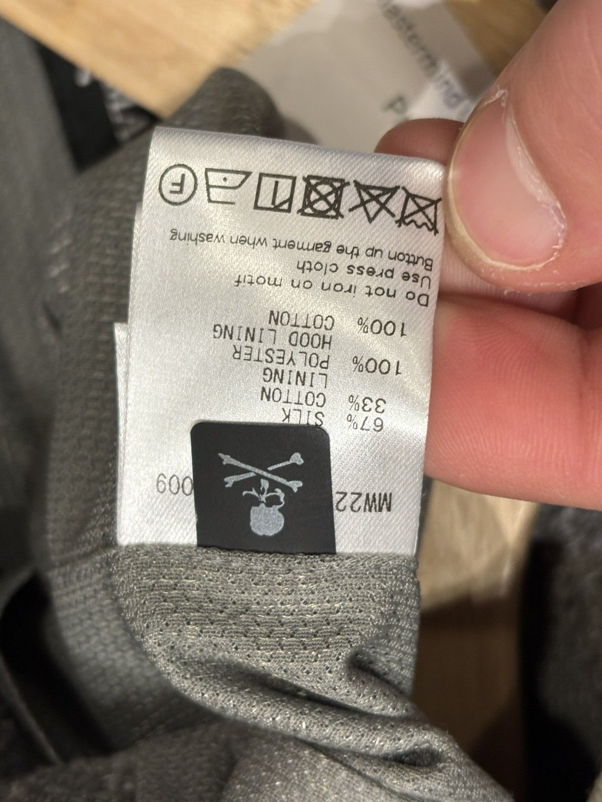 Mastermind Japan Mastermind World Silk Hoodie Size US L / EU 52-54 / 3 - 7 Thumbnail