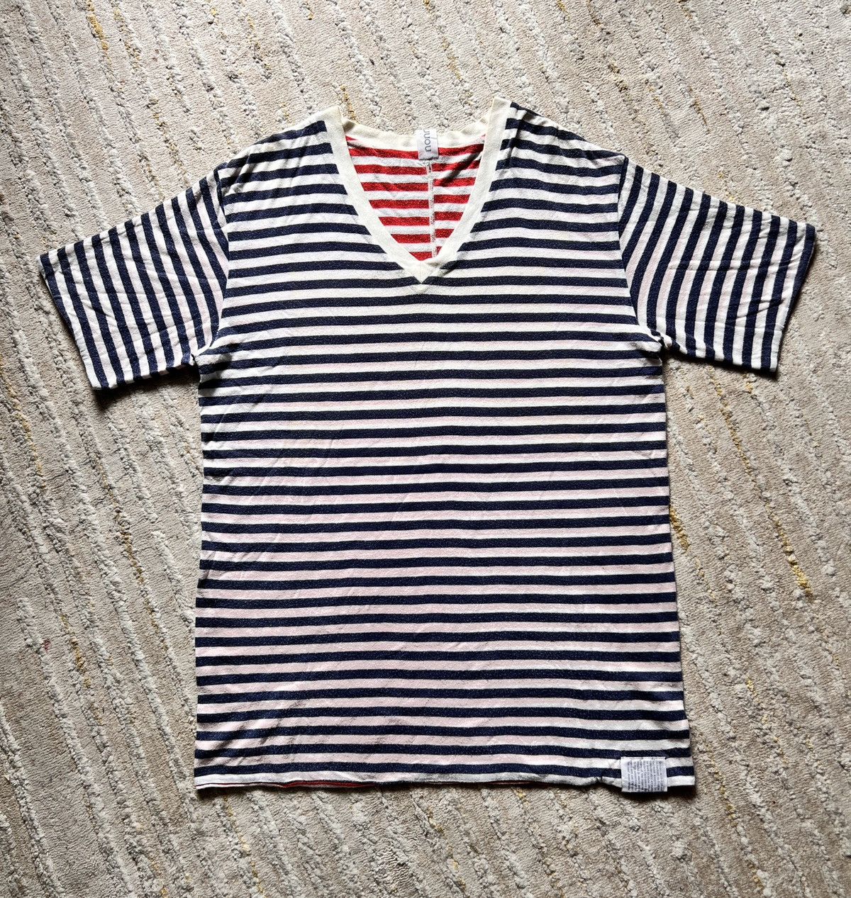 Nonnative Nonnative Reversible Stripe Vneck Tshirt Size US M / EU 48-50 / 2 - 2 Thumbnail