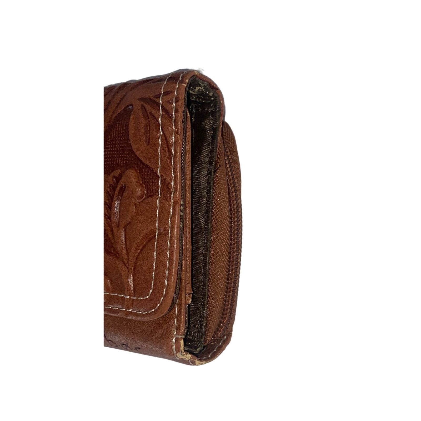 Boc boc milestone deluxe wallet carved faux leather preloved Size ONE SIZE - 3 Thumbnail