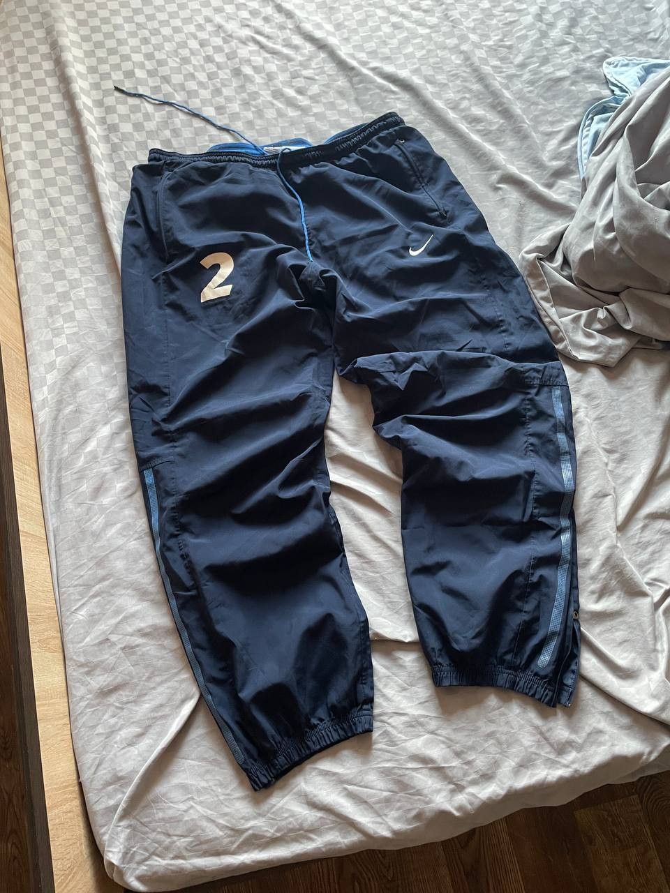 Nike Vintage Nike Trackpants Baggy Y2K Drill Style Size US 38 / EU 54 - 2 Thumbnail
