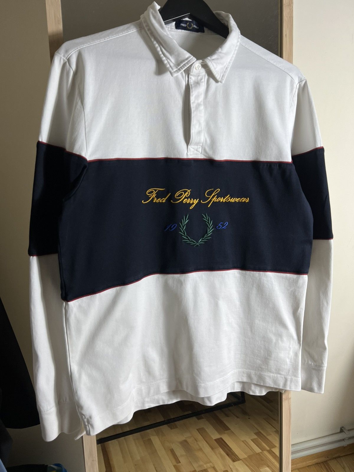 Fred Perry Fred Perry Script Embroidered Logo Rugby Shirt Longsleeve Size US L / EU 52-54 / 3 - 4 Thumbnail
