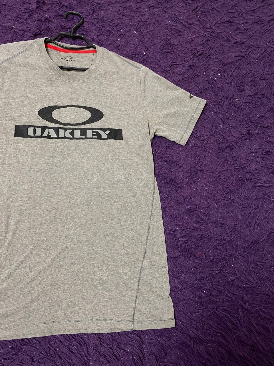 Oakley Vintage Oakley Big Y2K Logo Short Sleeve T-Shirt Size S Size US S / EU 44-46 / 1 - 6 Thumbnail
