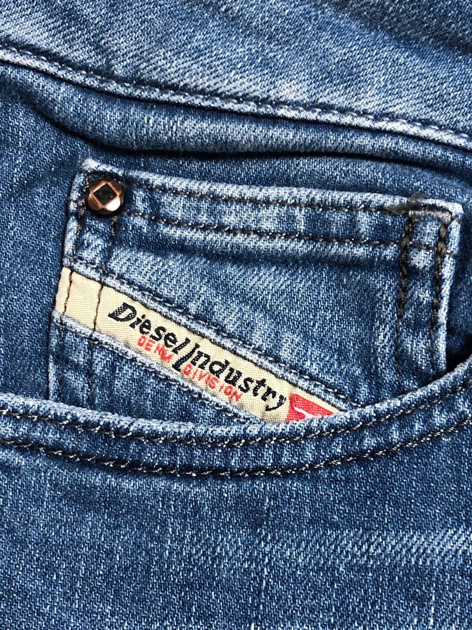 Diesel DIESEL RONHARY Men’s Vintage Wash Jeans Regular Fit W31 L32 Size US 31 - 5 Thumbnail