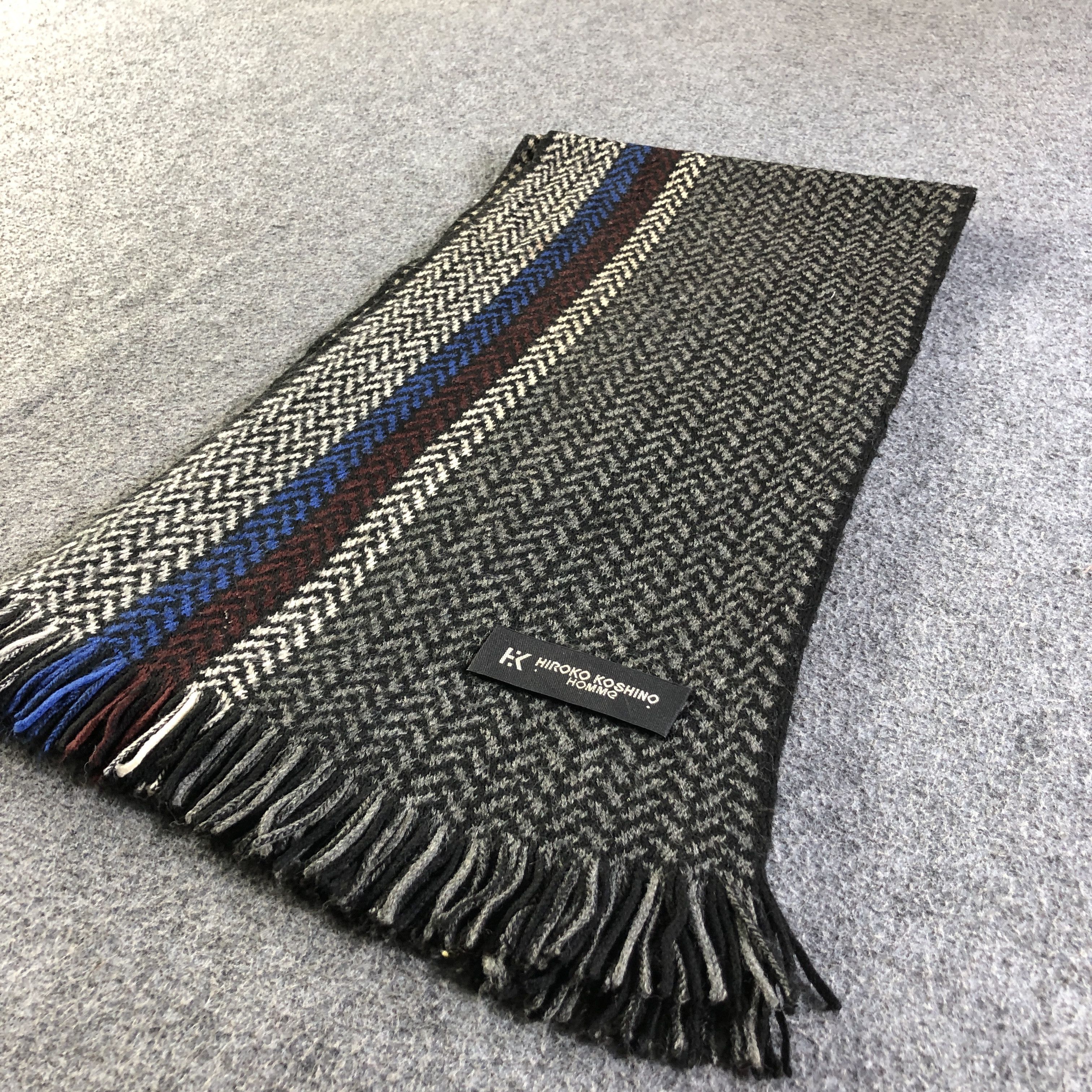 Hiroko Koshino Homme Hiroko Koshino Wool Scarf Muffler Neckwear V2745 Size ONE SIZE - 2 Thumbnail