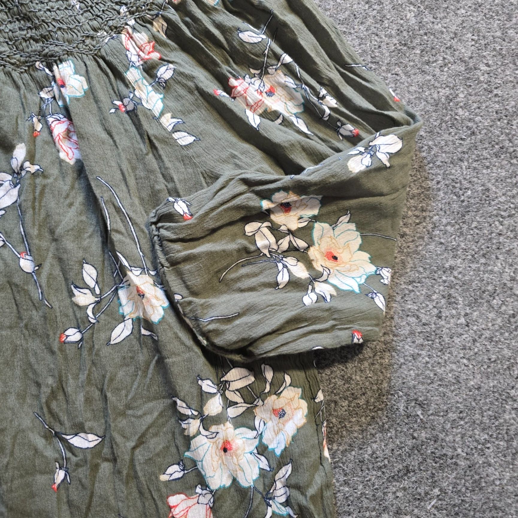 J. Jill J Jill Top Womens L Green Floral Smocked Long Sleeve Career Shirt Size L / US 10 / IT 46 - 3 Thumbnail
