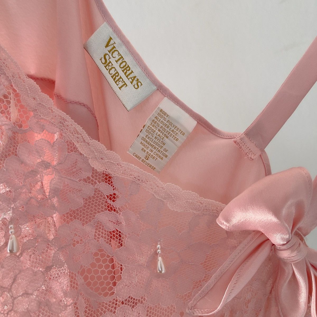 Victoria's Secret × Vintage Vintage VS Pink Ruffle Satin Dress (Small) Size S / US 4 / IT 40 - 24 Thumbnail