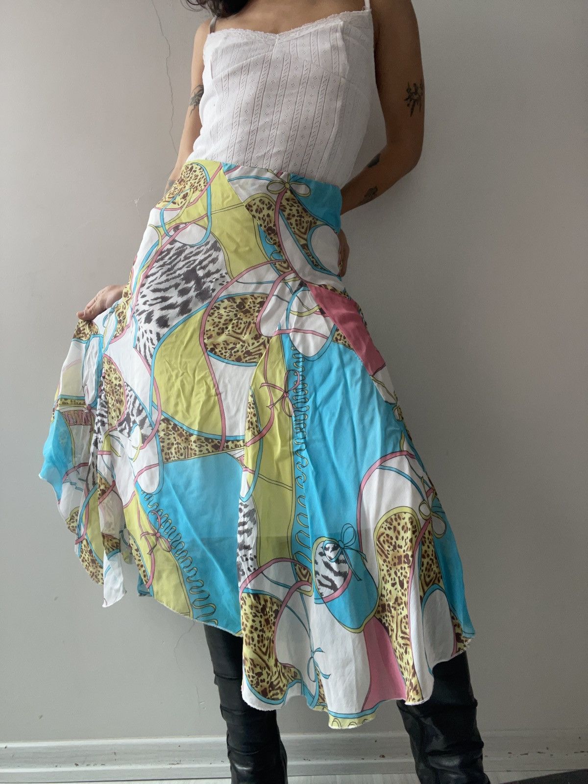 Vintage Parisian skirt Size 27" / US 4 / IT 40 - 2 Thumbnail