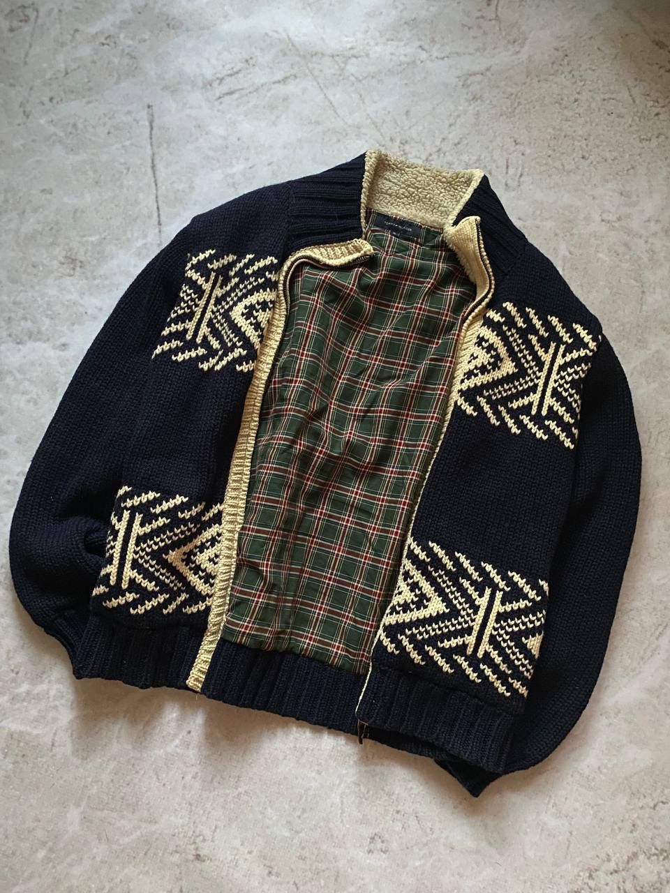 Tommy Hilfiger × Vintage Vintage Tommy Hilfiger Navajo Aztec Knit Zip Up Jacket Y2K Size US XL / EU 56 / 4 - 3 Thumbnail
