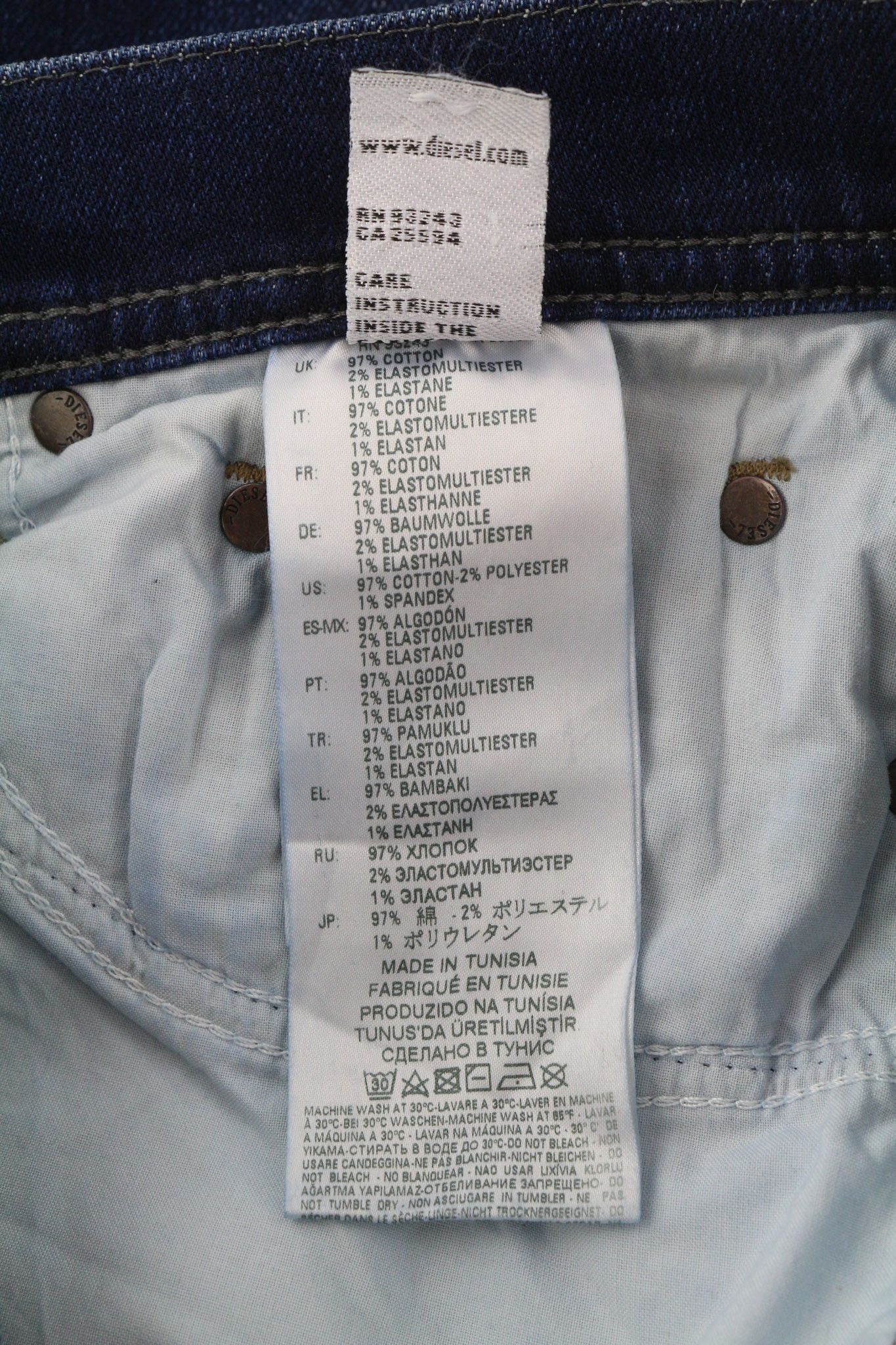 Diesel TEPPHAR R86L0 W27/L32 Stretch Washed Blue Jeans 40202 Size US 27 - 10 Thumbnail