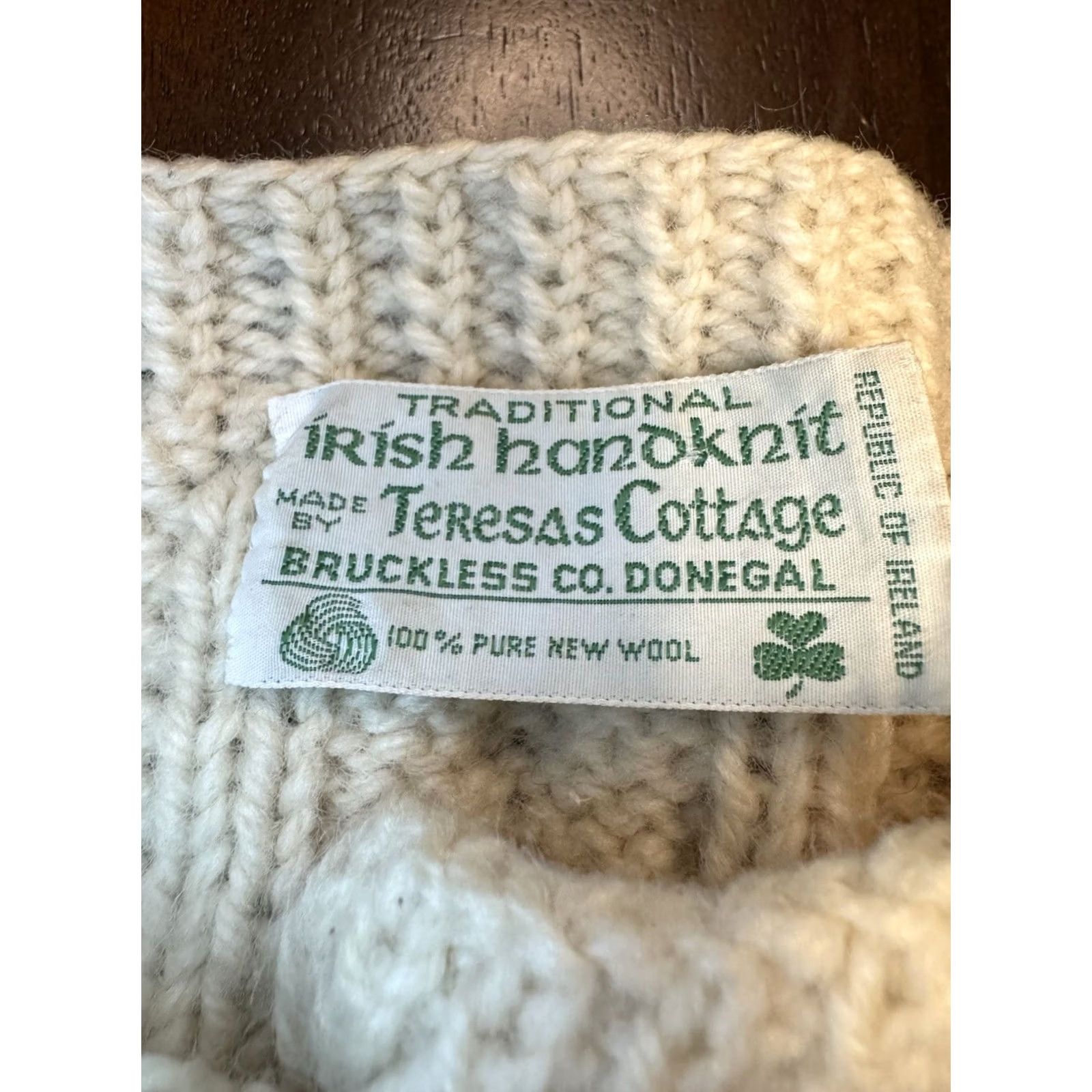 CO Bruckless Co Donegal Cardigan Shirt Women S Cream Wool Knit Raglan Crew Neck Cable Knit Button Ireland Vintage Nature Outdoor 90s Size S / US 4 / IT 40 - 5 Thumbnail