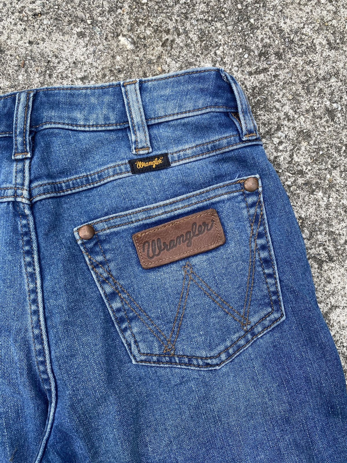 Japanese Brand × Vintage × Wrangler Wrangler Retro High Rise Super Flare Jeans Size US 26 / EU 42 - 10 Thumbnail