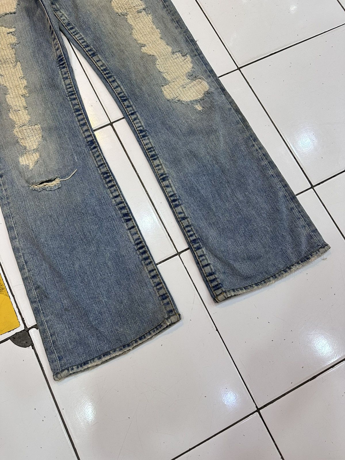 True Religion Distressed True Religion Chief Keef Flare Jeans Y2K Goa Lgb Size US 33 - 3 Thumbnail
