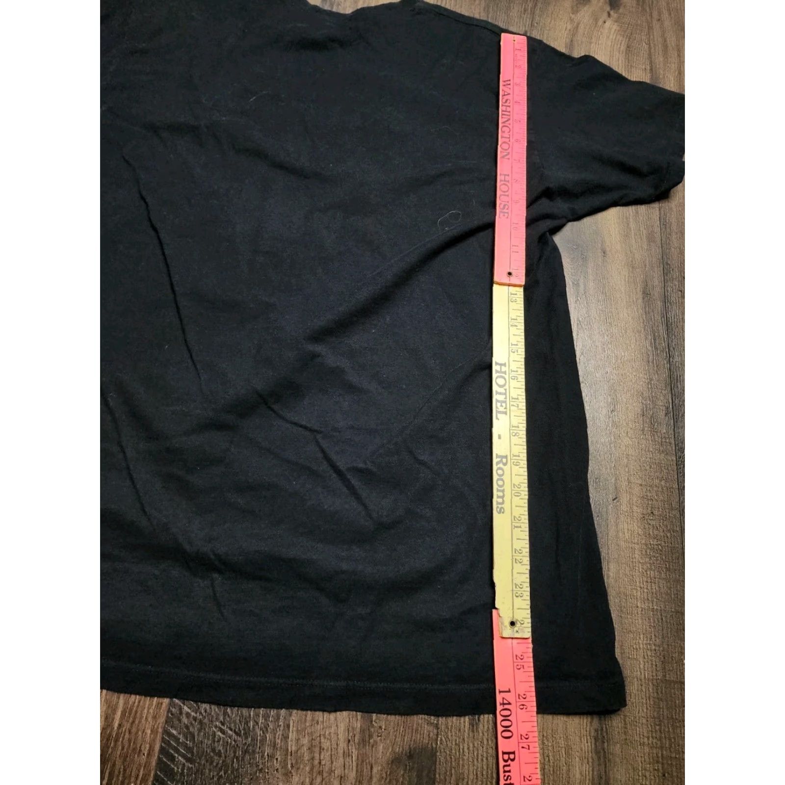Vintage Universal Studios Mardi Gras 2017 Men's Large Black Graphic T-Shirt Size US L / EU 52-54 / 3 - 4 Thumbnail