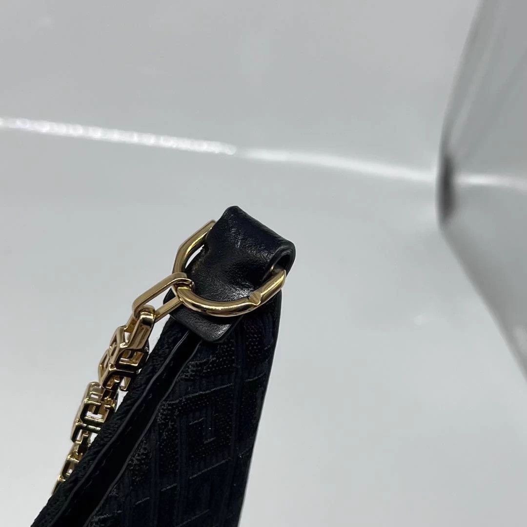 Givenchy Product Name: Givenchy Scissors Bag Brand Size ONE SIZE - 5 Thumbnail
