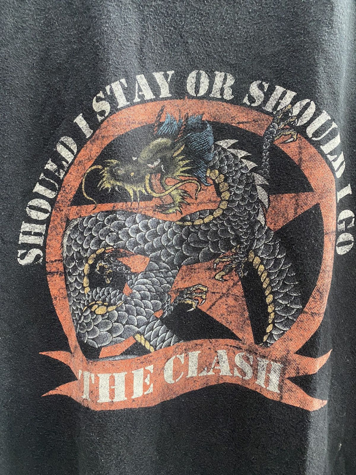 Band Tees THE CLASH BAND TSHIRT Size US M / EU 48-50 / 2 - 2 Thumbnail