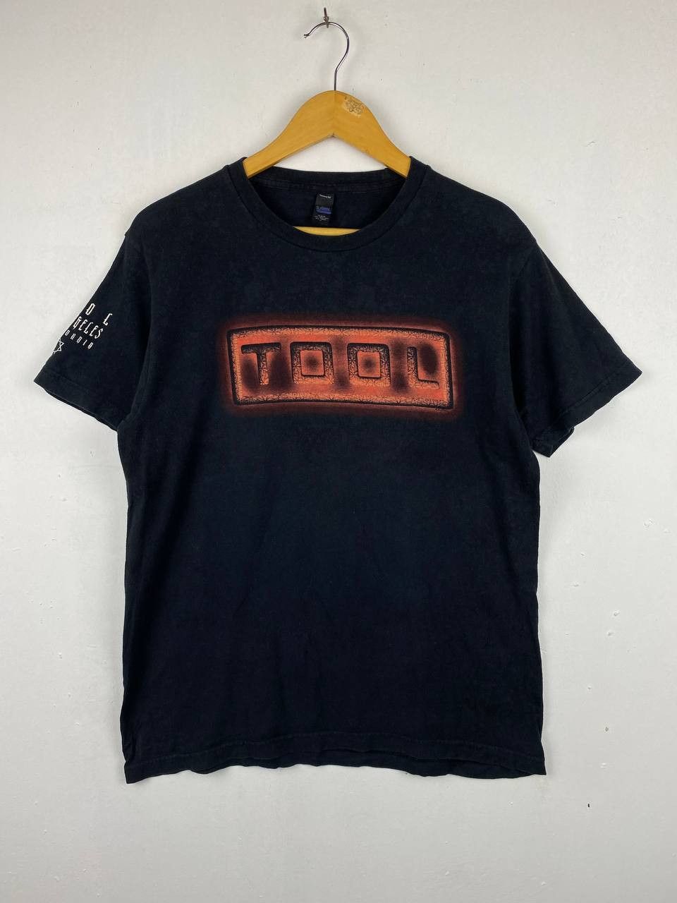 Band Tees vintage y2k tool band tee nice design Size US M / EU 48-50 / 2 - 1 Thumbnail