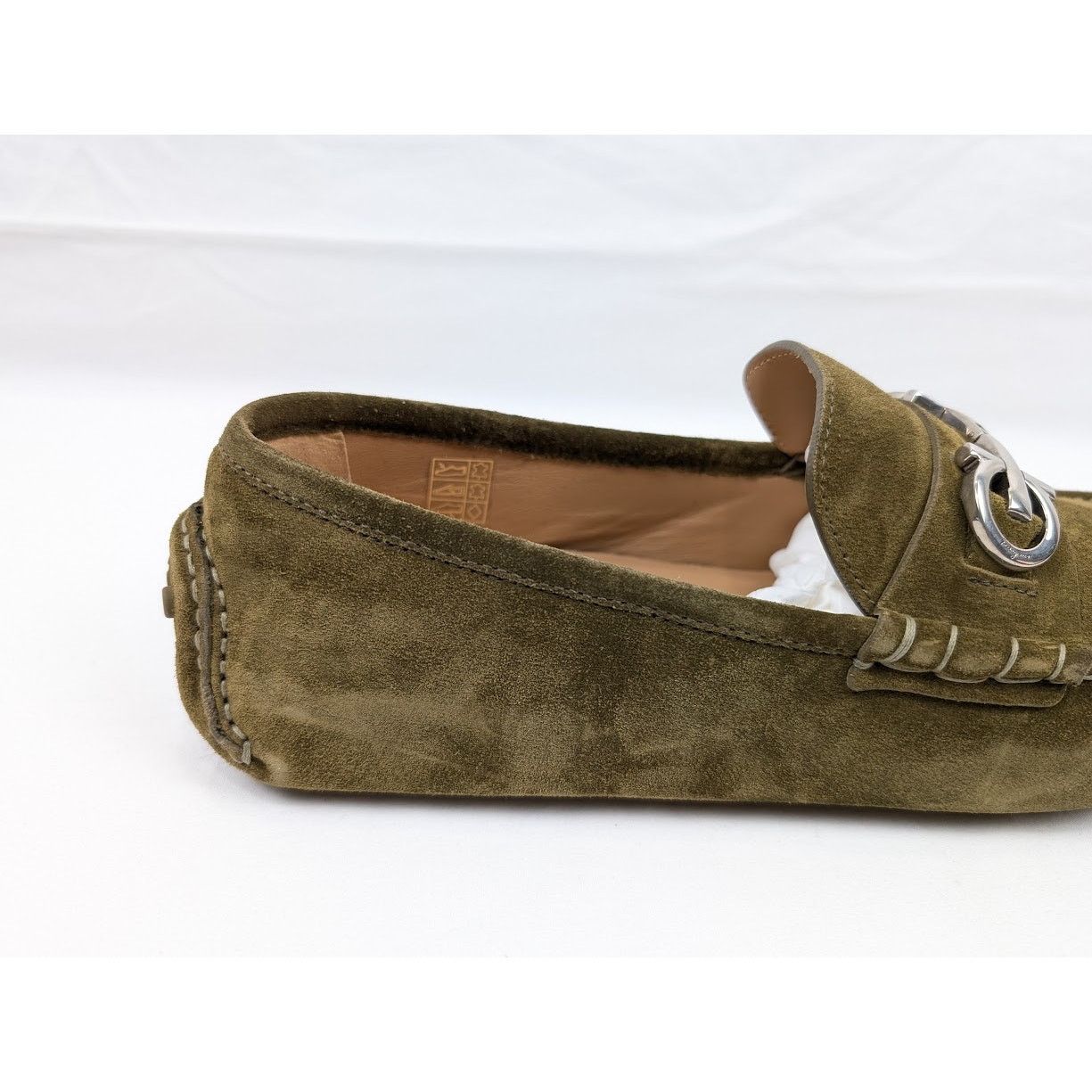 Salvatore Ferragamo o1rshd1 Suede Calf Loafers in Olive Size US 10 / EU 43 - 4 Thumbnail
