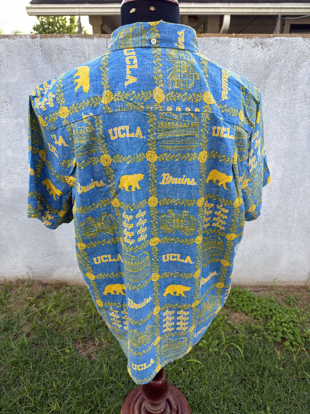 Reyn Spooner New Reyn Spooner Tailored UCLA Bruins Hawaiian Men's XL Size US XL / EU 56 / 4 - 2 Thumbnail