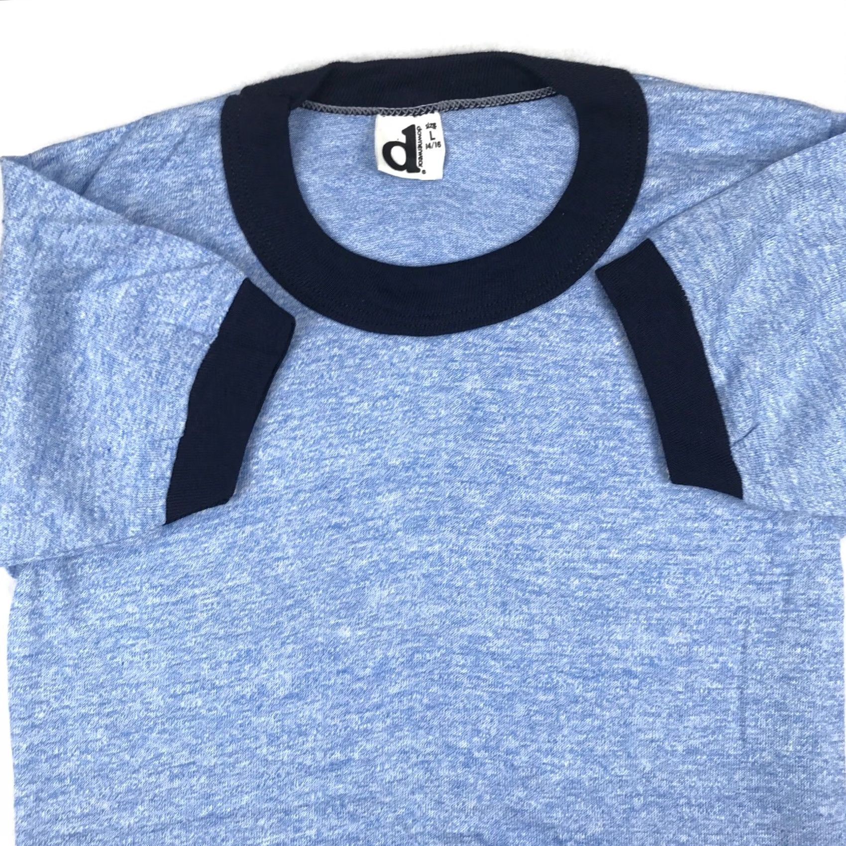 Vintage VINTAGE NOS 80s BLANK BLUE RAYON TRI-BLEND RINGER T-Shirt XS Men Blue 80s 90s Mens XS T-Shirt Regular Crew Neck Short Sleeve Vintage Size US XS / EU 42 / 0 - 4 Thumbnail