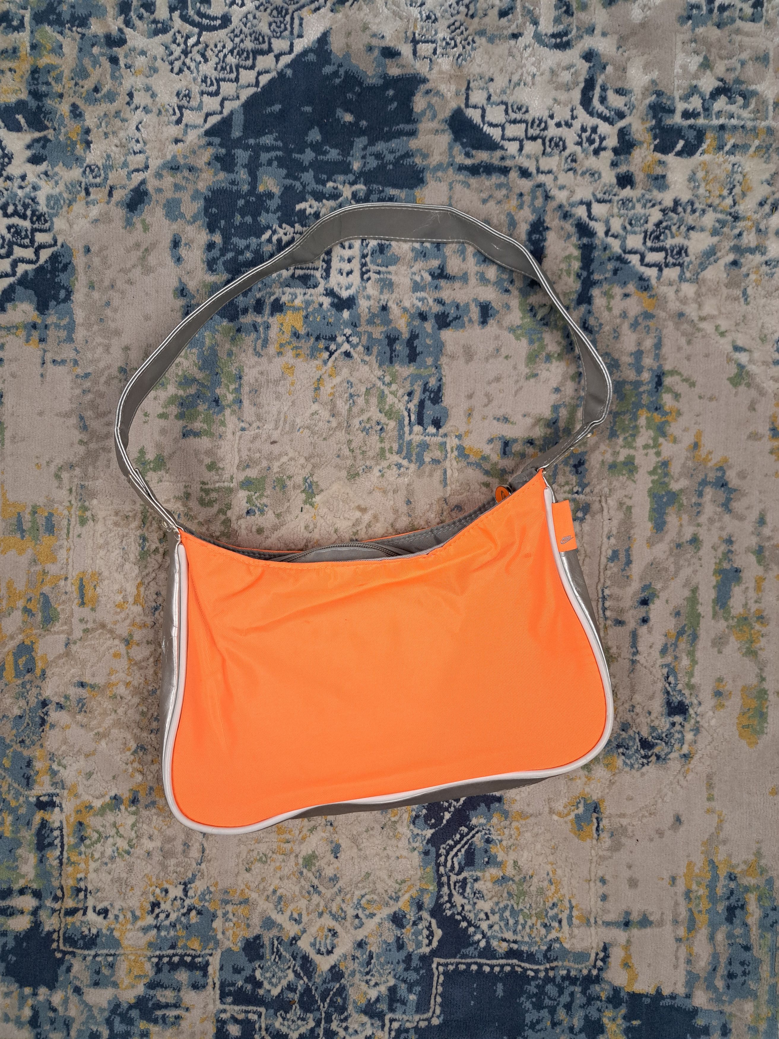 Nike Vintage y2k Neon Orange Silver Nike Baguette Bag Retro Size ONE SIZE - 3 Thumbnail