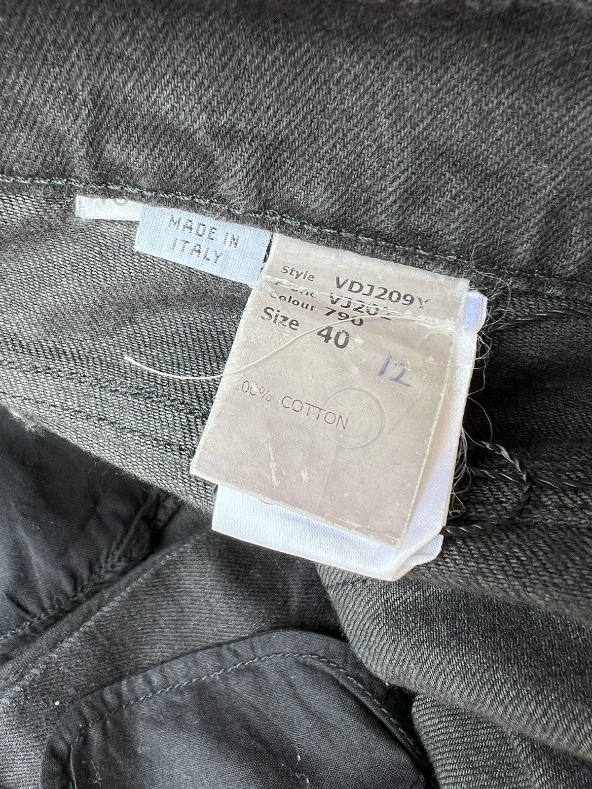 Viktor & Rolf VIKTOR & ROLF Made in Italy Black Denim Jeans Size US 30 / EU 46 - 19 Thumbnail