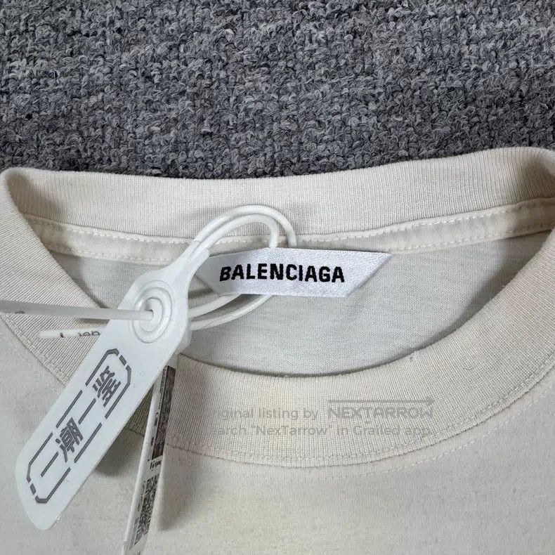 Balenciaga Balenciaga Logo Embellished Short Sleeve T-Shirt Size US XS / EU 42 / 0 - 5 Thumbnail