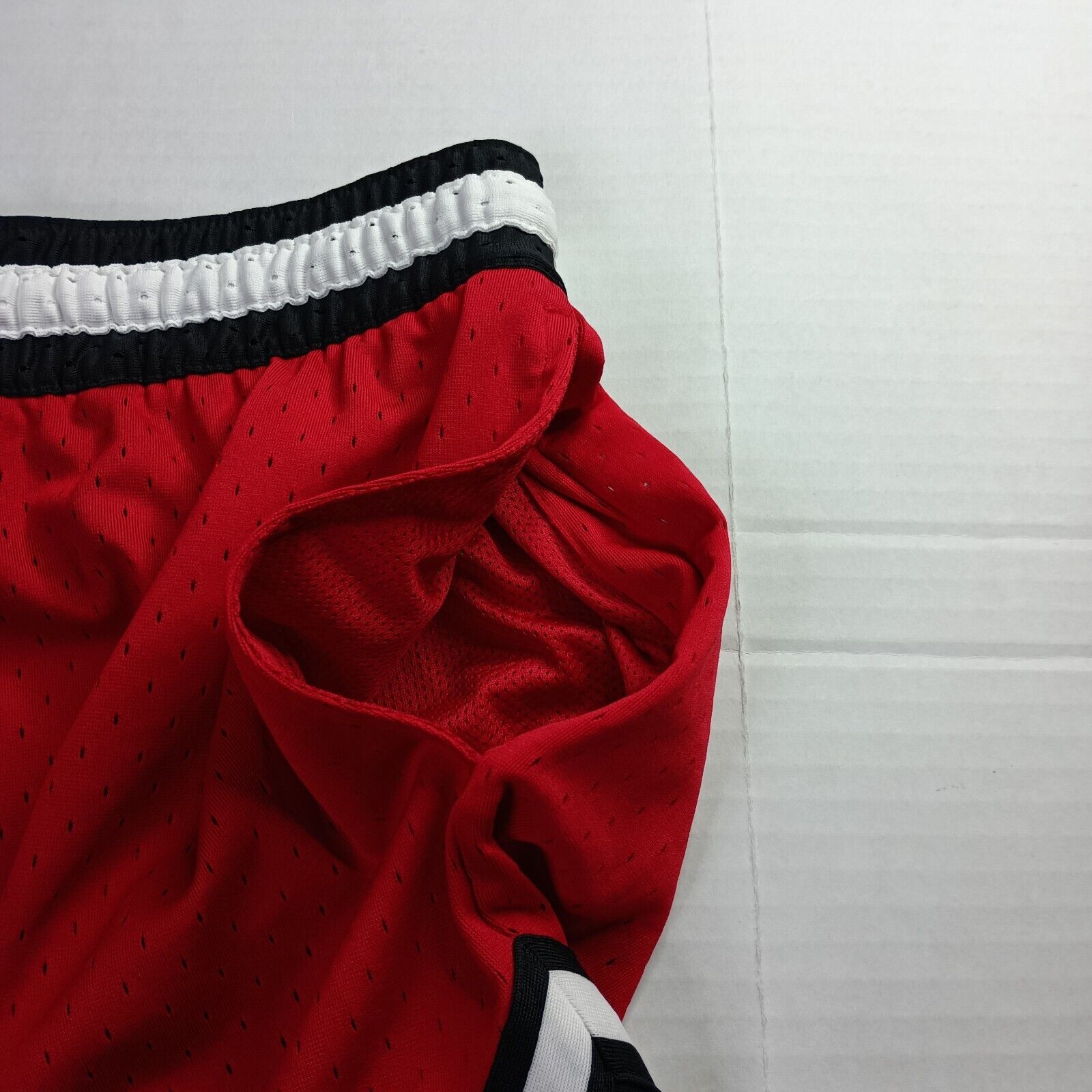 Nike Jordan Nike Diamond Dri-FIT Basketball Shorts RED Men’s 2XL Size US 36 / EU 52 - 3 Thumbnail